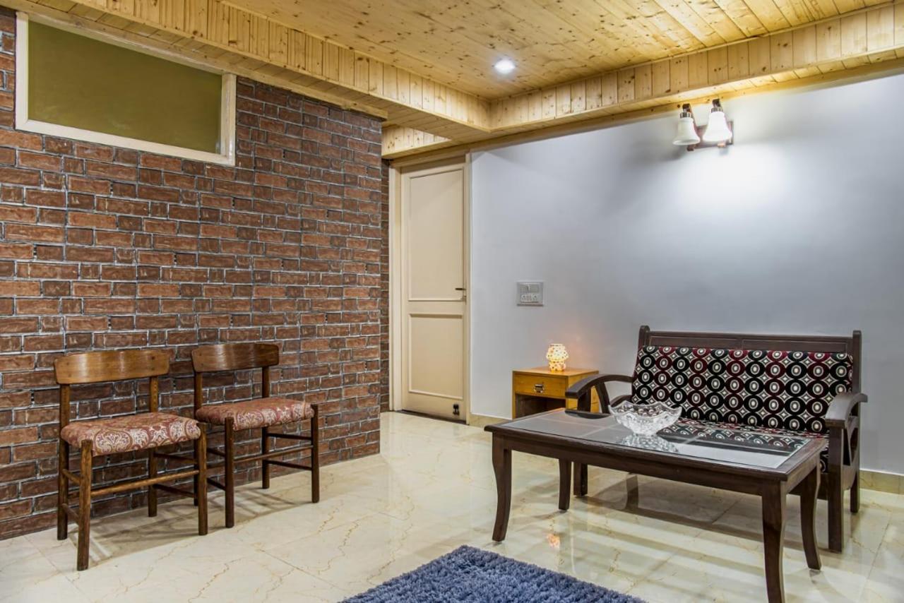 Mountain Mist Inn I Serviced Apt I Open Air Lawn & Rooftop I Bonfire I By Exotic Stays Kasauli Exterior photo